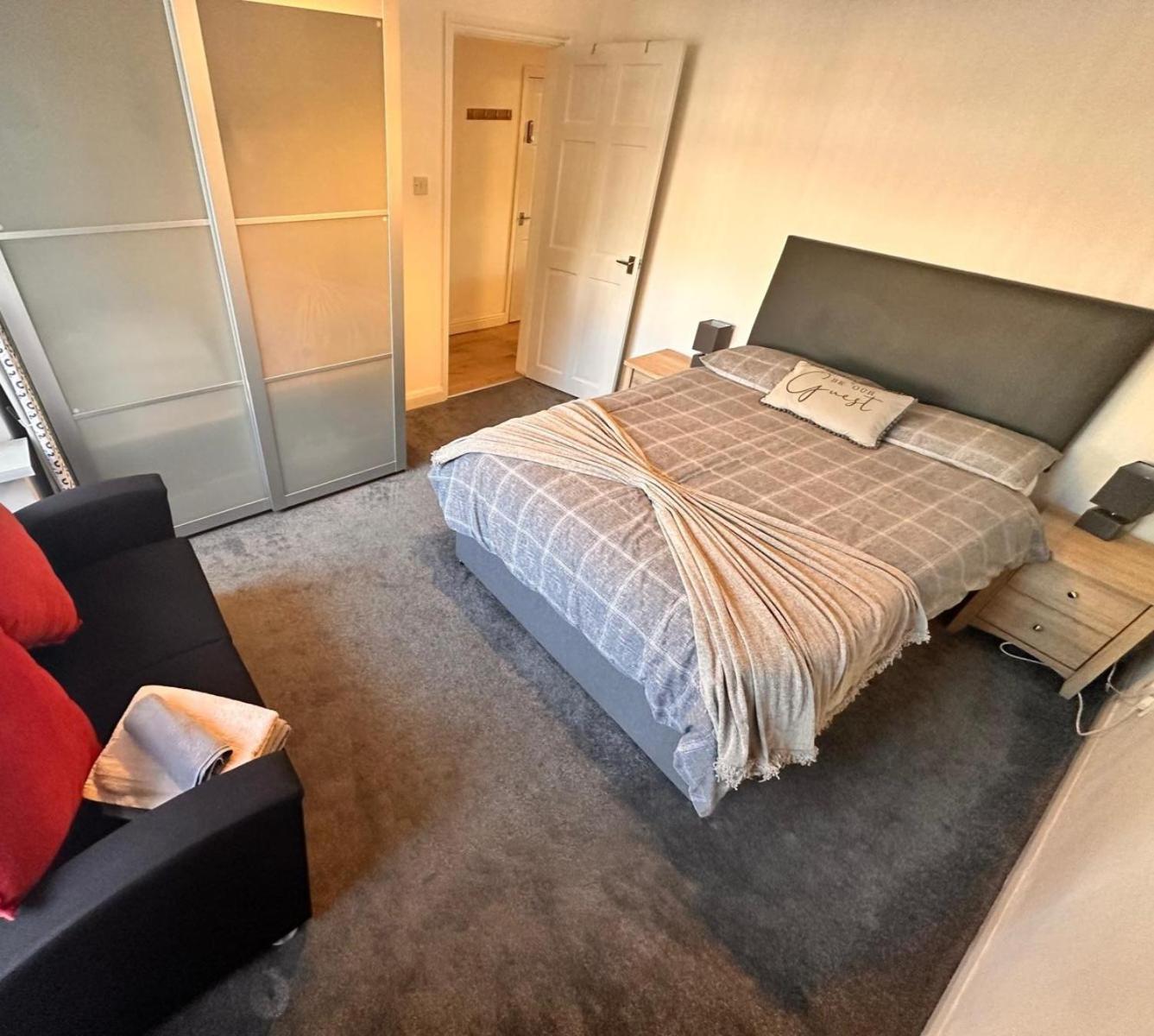 Birmingham Blissful Apartment With 2 Bedrooms 외부 사진